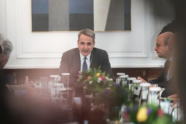 Συνάντηση του Κυριάκου Μητσοτάκη με εκπροσώπους αγροτών στο Μέγαρο Μαξίμου