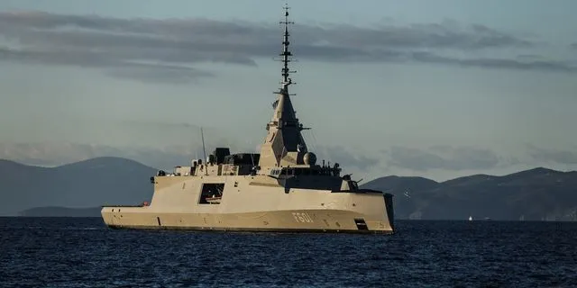 Η φρεγάτα "Κίμων"