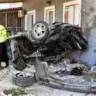 Τροχαίο δυστύχημα με θύματα δύο ανθρώπους στα Εξαμίλια Κορινθίας