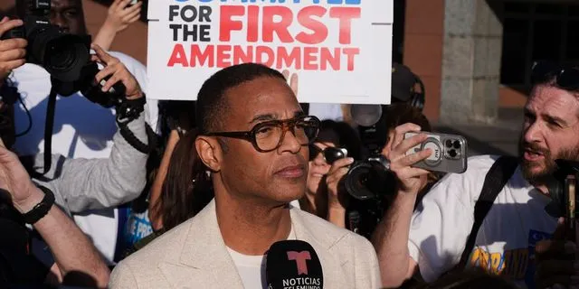 Ο δημοσιογράφος Ντον Λέμον