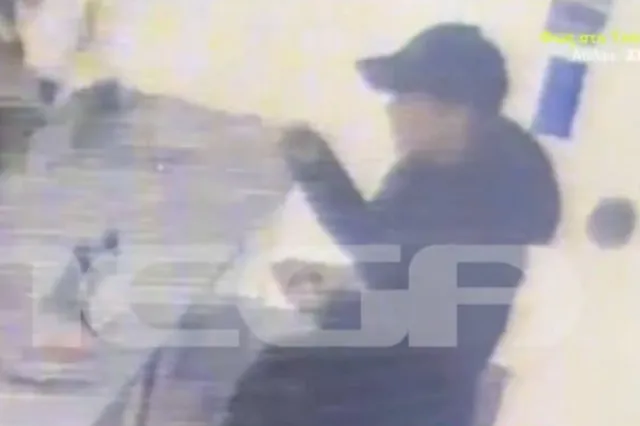 Βίντεο δείχνει τη Λόρα να βγάζει εισιτήριο για Γερμανία