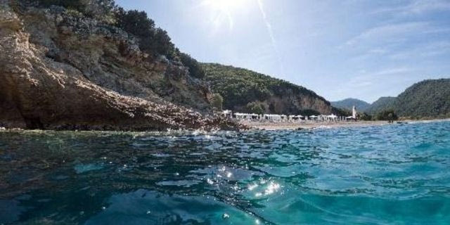 Η Mar-Bella Collection Παρουσιάζει την Πρώτη της Έκθεση Βιωσιμότητας