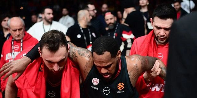 Story του Μόντε Μόρις με την ορθοπαιδική μπότα – “Επιστρέφω αμέσως”