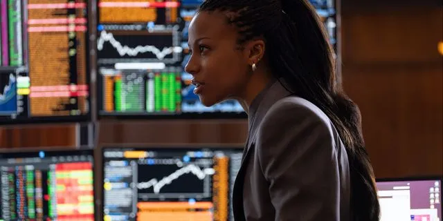 Το “Industry” μετατρέπει τη σύγχρονη απόγνωση σε καθηλωτική τηλεόραση γεμάτη εθισμούς και πάθη