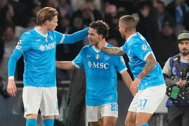 Νάπολι – Φιορεντίνα 2-1: Οι παρτενοπέι επέστρεψαν στις νίκες, παραμένουν σε δύσκολη θέση οι βιόλα