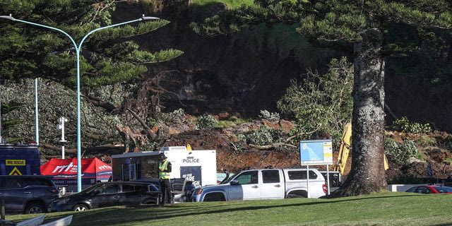 Νέα Ζηλανδία: “Απίθανο να υπάρχουν επιζώντες από την κατολίσθηση”