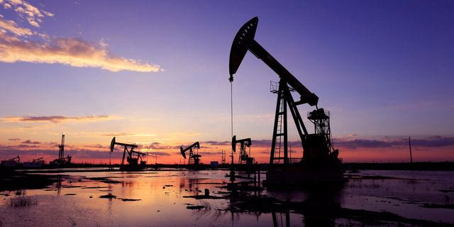 Υποχώρησαν οι τιμές του πετρελαίου μετά τις εξελίξεις στη Βενεζουέλα