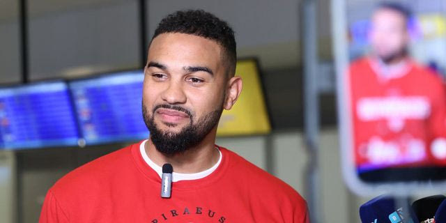 Ολυμπιακός: Στην Ελλάδα για τους ερυθρόλευκους ο Κόρι Τζόσεφ