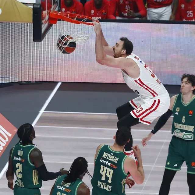 Παναθηναϊκός AKTOR – Ολυμπιακός 82-87: Θρυλικό διπλό στο T-Center