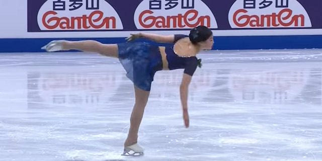 Κινέζα πατινέρ χόρεψε την “Αστερομάτα” της Κλαυδίας και έκλεψε τις εντυπώσεις