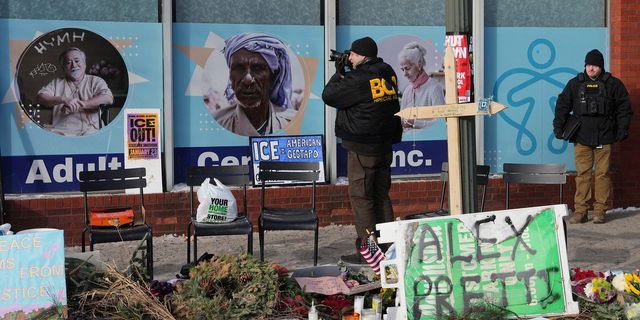 Τραμπ για δολοφονία στη Μινεάπολη: Ο 37χρονος είχε “ένα πολύ επικίνδυνο όπλο”