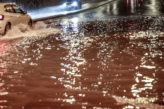 Κακοκαιρία: Μήνυμα 112 στη Ραφήνα για την υπερχείλιση του Μεγάλου Ρέματος