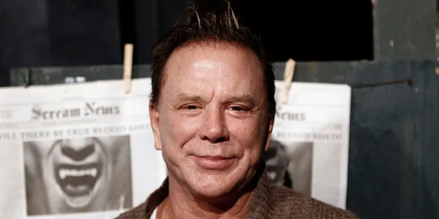 Ο Μίκι Ρουρκ