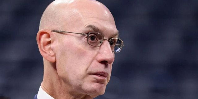 Σίλβερ για EuroLeague: “Συζητάμε, αλλά θα προχωρήσουμε είτε έτσι, είτε αλλιώς”
