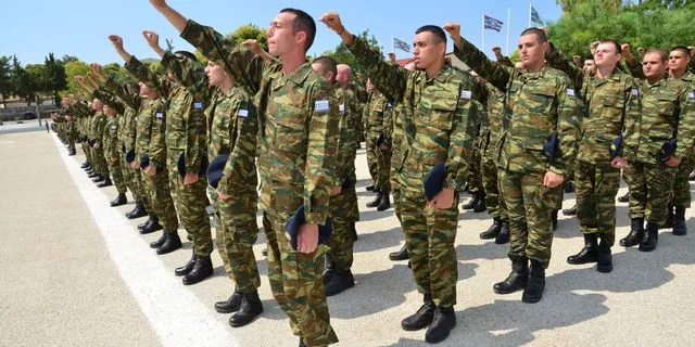 Δυσκολεύουν οι αναβολές στον στρατό – Τι θα ισχύει