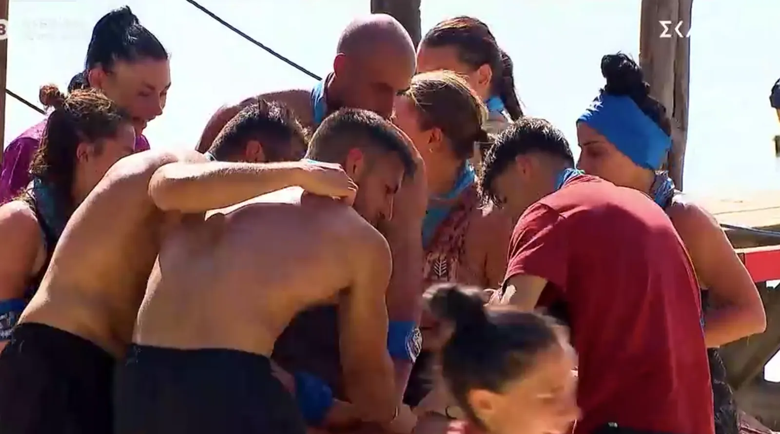 Ο “ηγέτης” των Επαρχιωτών και ο παίκτης που έφαγε σαύρα – Όσα είδαμε στην πρεμιέρα