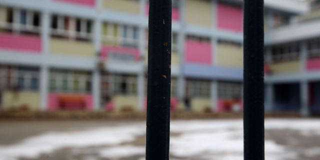 Κακοκαιρία: Πού θα είναι κλειστά τα σχολεία την Τετάρτη – Με τηλεκπαίδευση τα μαθήματα