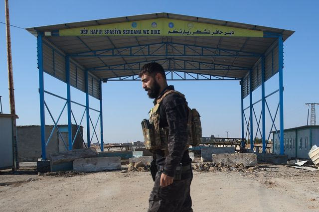 Συρία: Ο στρατός προειδοποιεί για νέα πλήγματα εναντίον των Κούρδων στο Χαλέπι