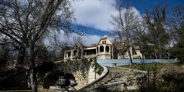 Διαγωνισμός για την αξιοποίηση του πρώην βασιλικού κτήματος στο Τατόι – Τι προβλέπεται να γίνει