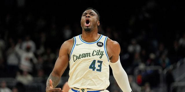 Ο Θανάσης Αντετοκούνμπο