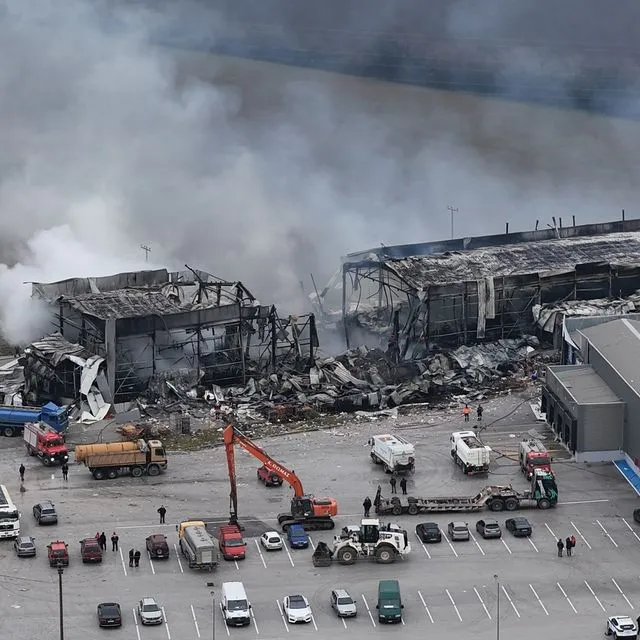 Φονική έκρηξη στο εργοστάσιο Βιολάντα στα Τρίκαλα