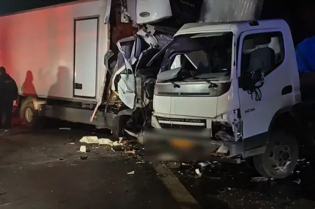 Σύγκρουση δύο φορτηγών στη Λ. Κηφισού – Δύο άτομα στο νοσοκομείο