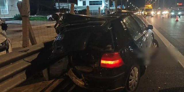 Τροχαίο με δύο τραυματίες στη γέφυρα της Βαρυμπόμπης