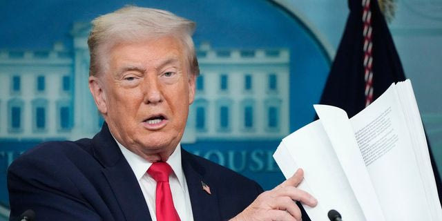 Συνέντευξη Τύπου του Ντόναλντ Τραμπ στον Λευκό Οίκο