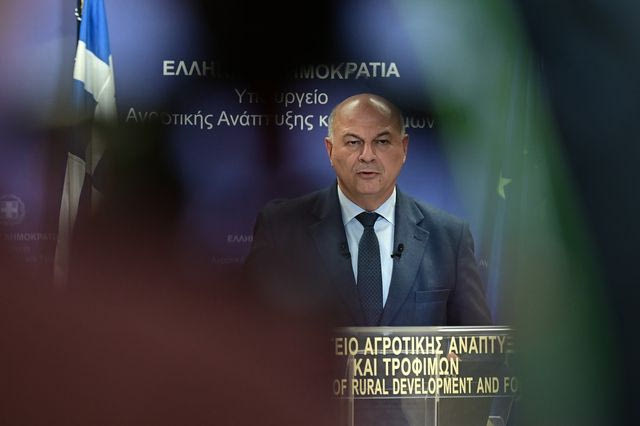 Ο υπουργός Αγροτικής Ανάπτυξης και Τροφίμων, Κώστας Τσιάρας