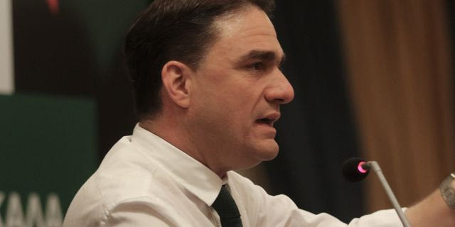 Κώστας Τσουκαλάς