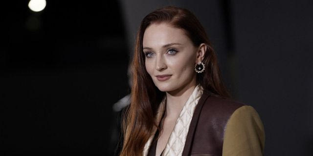 Η Σόφι Τέρνερ μεταμορφώθηκε σε Λάρα Κροφτ – Η πρώτη φωτογραφία