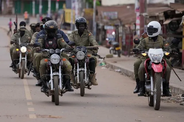 Ουγκάντα: Ο ηγέτης της αντιπολίτευσης απήχθη από τον στρατό