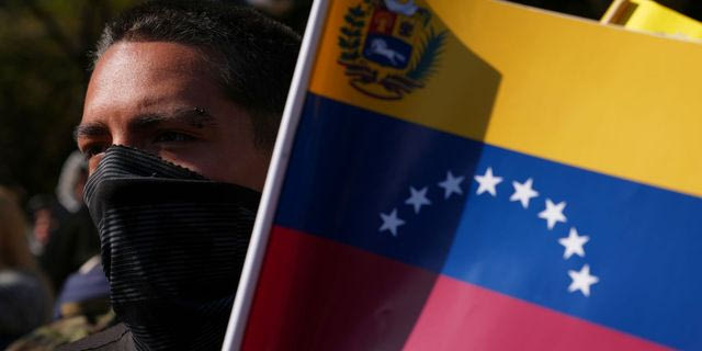 Έλληνας από την Βενεζουέλα στο NEWS 24/7: “Ο κόσμος δεν ξέρει τι γίνεται και φοβάται”