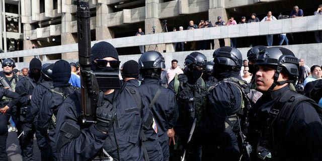 Ένοπλες πολιτοφυλακές υπέρ της κυβέρνησης Μαδούρο αναπτύχθηκαν στο Καράκας το Σάββατο