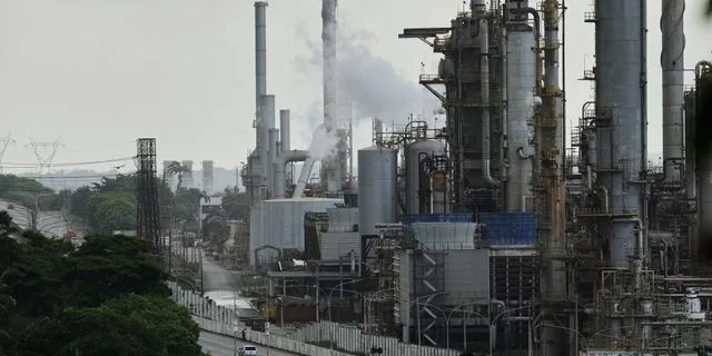 Διυλιστήρια στη Βενεζουέλα