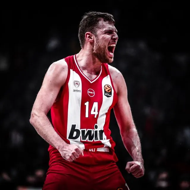 Ο Σάσα Βενένκοβ