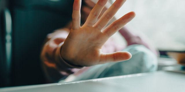 Θεσσαλονίκη: Ελεύθερες οι δύο ανήλικες που έστειλαν στο νοσοκομείο 17χρονη