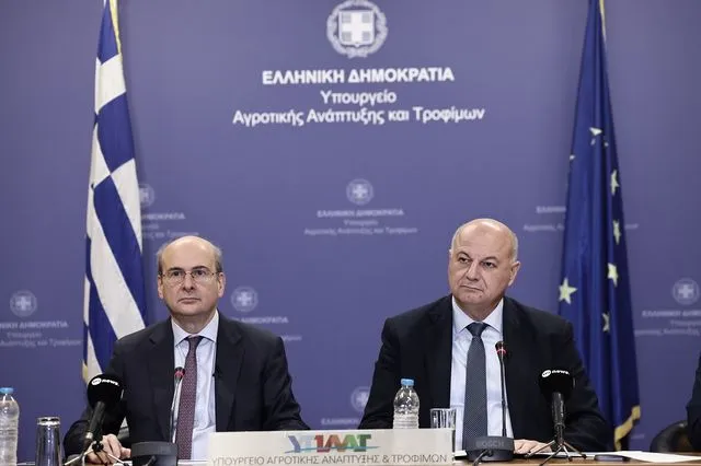 Αγρότες: Ηλεκτρικό ρεύμα στα 8,5 λεπτά και app για επιστροφή ΕΦΚ