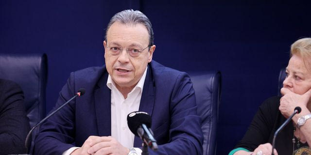 Φάμελλος: Δεν αποτελεί λύση καμία κομματική περιχαράκωση