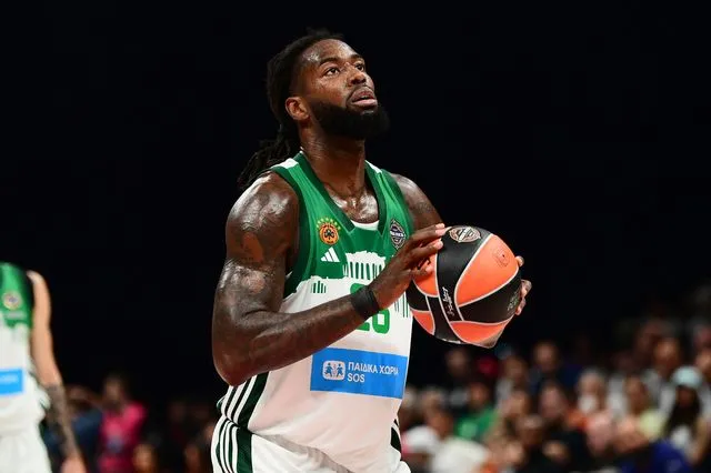 Αταμάν για Λεσόρ: “Είναι έτοιμος να αγωνιστεί”