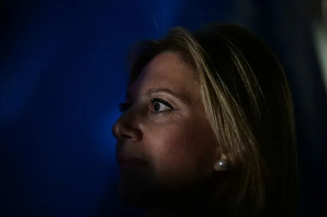 Πλεύρης – Καρυστιανού: Ο τέντζερης και το καπάκι…