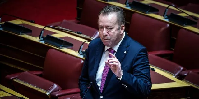 Ο Βασίλης Κόκκαλης