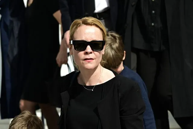 Η συγκινητική ανάρτηση του Μιχάλη Οικονόμου για τον επικήδειο της Λένας Παπαληγούρα