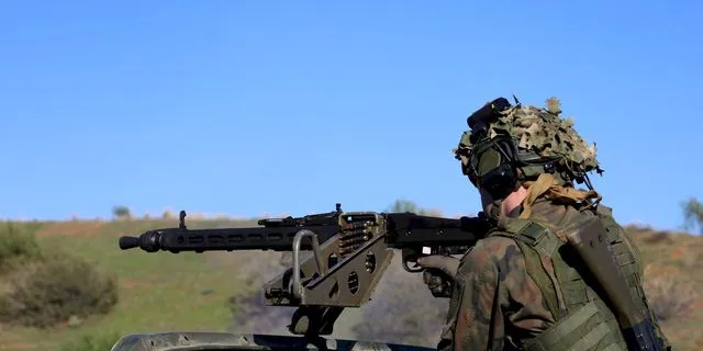 Ο χάρτης της νέας στρατιωτικής θητείας – Οι αλλαγές σε εκπαίδευση και αποζημίωση