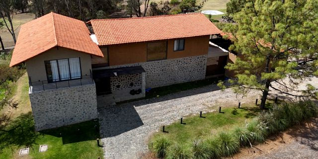 Ελ Μέντσο: Η πολυτελής βίλα που έγινε το τελευταίο καταφύγιο του βαρόνου