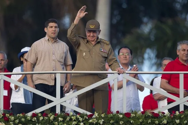 Κούβα: Αμερικανοί αξιωματούχοι συναντήθηκαν με τον εγγονό του Κάστρο