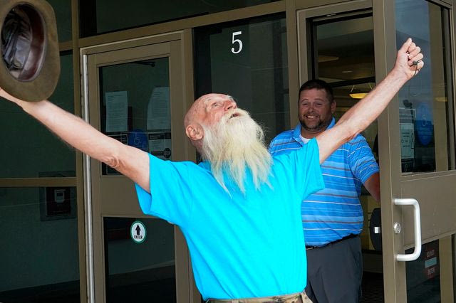 Ζούμε περισσότερο, διαρκώς απροετοίμαστοι για το γήρας