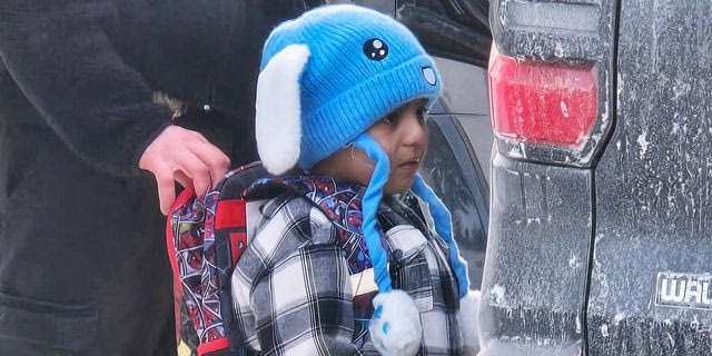 ΗΠΑ: Επέστρεψαν στην Μινεάπολη ο 5χρονος και ο πατέρας του που συνελήφθησαν από την ICE