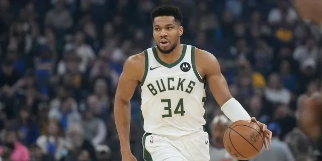 Αντετοκούνμπο: “Ήθελα να επιστρέψω στο παιχνίδι, αλλά μού είπαν ότι δεν αξίζει”