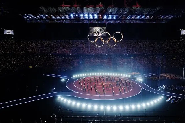 Ολυμπιακοί Αγώνες: Η ΔΟΕ αποκλείει τρανς και ίντερσεξ άτομα από αγώνες γυναικών